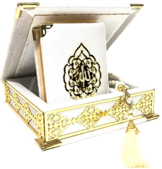 Quran Gift Box With Pearl Tasbih